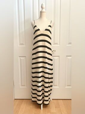 NWT MASSIMO DUTTI Maxi Striped V-Neck Maxi Slip Summer Dress Black & Cream Large